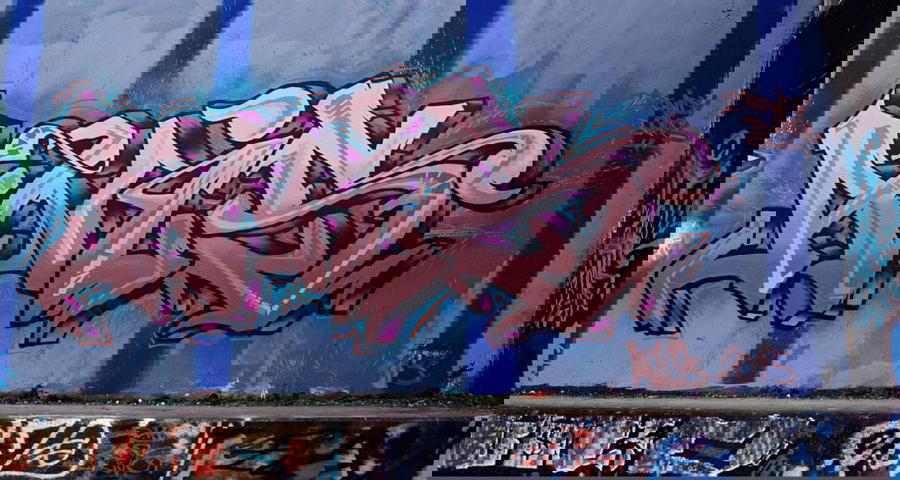 Graffiti Wall - Photo by Anis - Anis (2015)