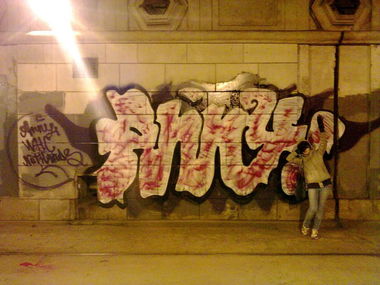 Graffiti Wall in Moscow - Photo by Annie - Anny, Girl, Wall (2011)
