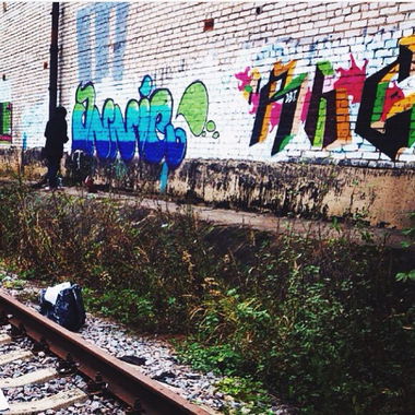 Graffiti Bombing - Photo by Annie - Debut (2013)