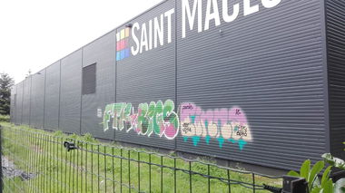 Graffiti Wall in Paris - Photo by Annie (2018)