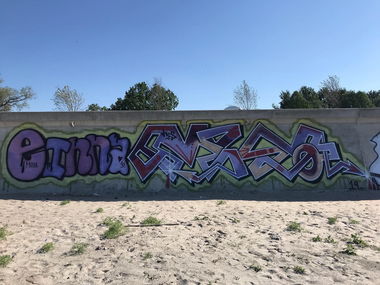 Graffiti Wall in Таллин - Photo by Annie (2019)
