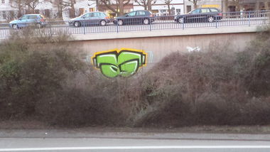 Graffiti Bombing - Photo by Anonymous - AG (2015)