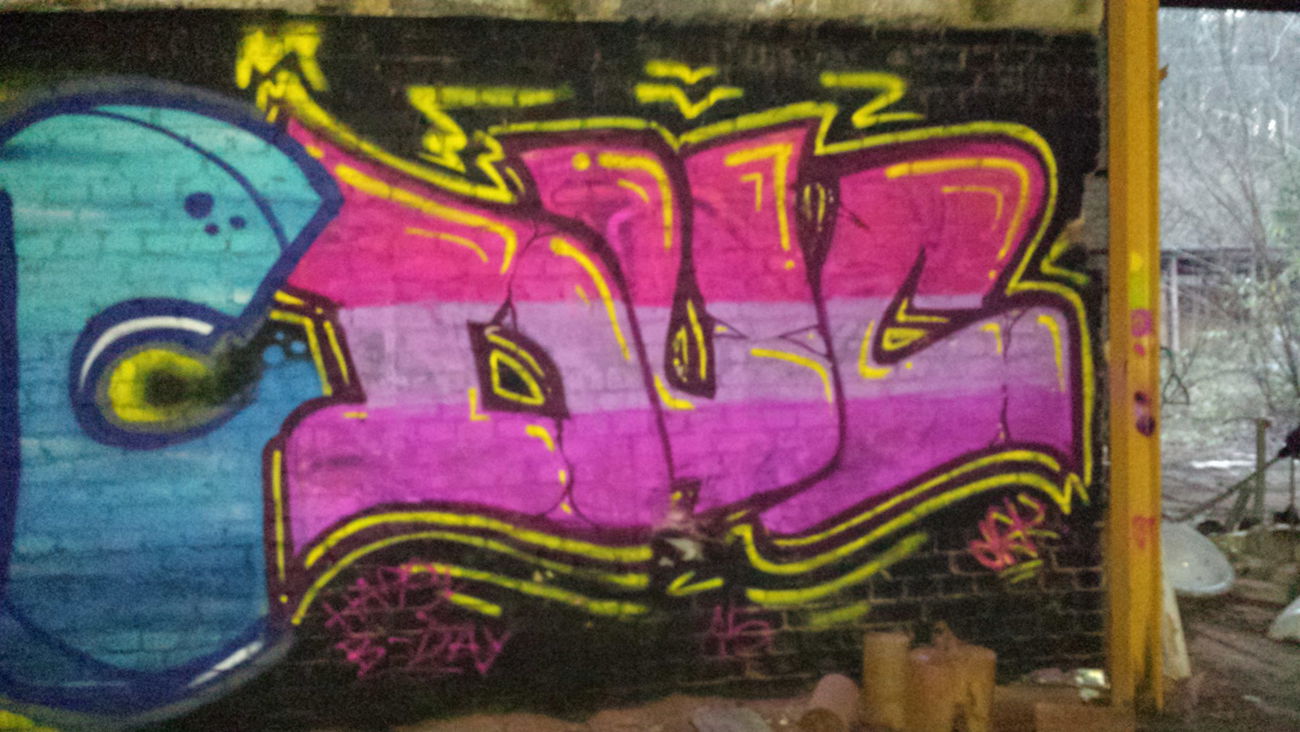 Graffiti Wall - Photo by Anonymous - DUC (2015)