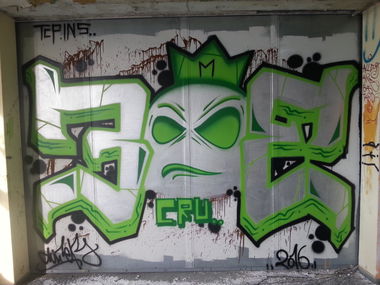 Graffiti Wall - Photo by Anonymous (2016)