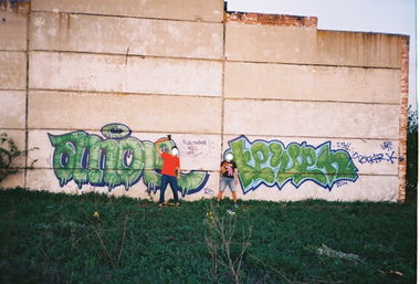 Graffiti Wall - Photo by AnoreUno