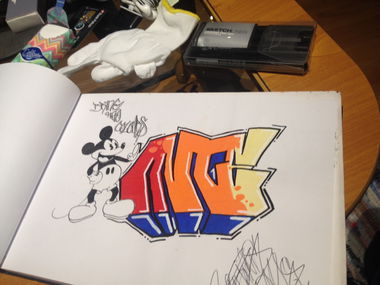 Graffiti Sketch - Photo by Antoniusone - ante, mickey, mouse (2014)