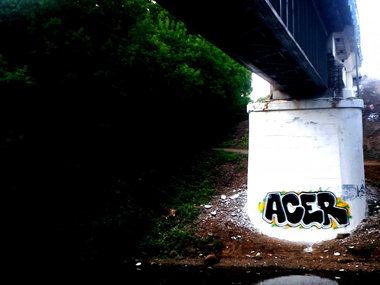 Graffiti Bombing in Moscow - Photo by Antony_Acer