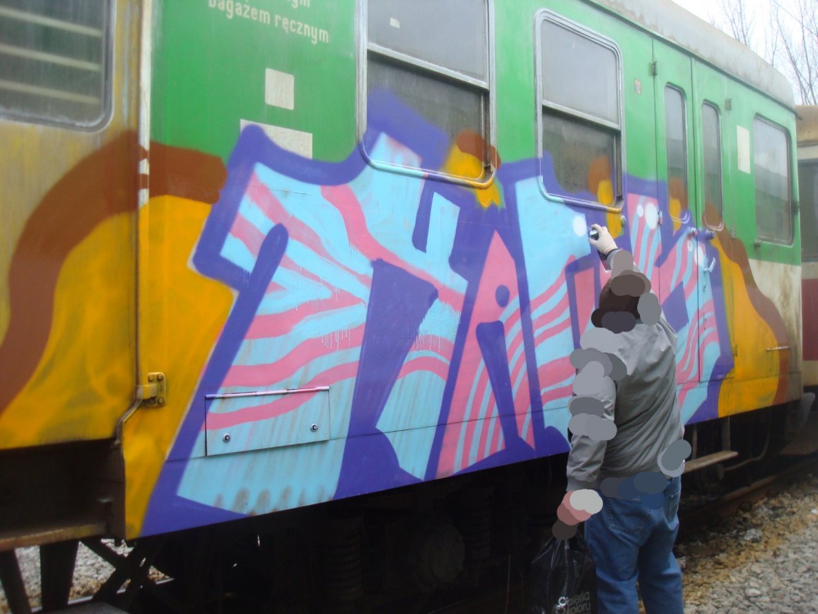 Graffiti Train - Photo by Antykacap