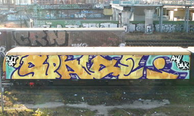 Graffiti Train in Berlin - Photo by Anusvisage - out, of, space (2014)