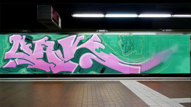 Graffiti Train in Hamburg - Photo by Anusvisage - train, hamburg, gak (2014)