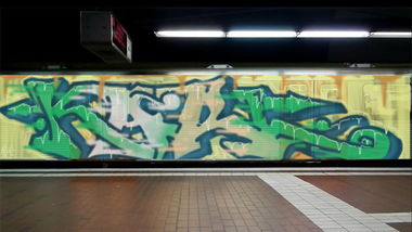 Graffiti Train in Hamburg - Photo by Anusvisage - karlstoast, train, hamburg (2014)