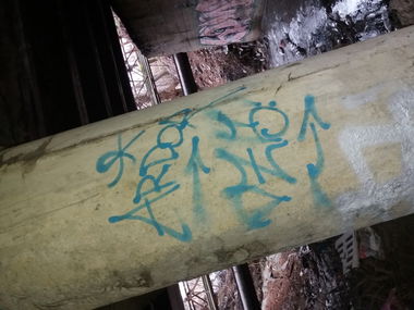 Graffiti Wall - Photo by Ardor1