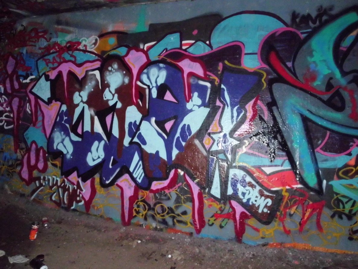 Graffiti Wall in Leipzig - Photo by Arno_Nym - Awek, Mr`s, crew