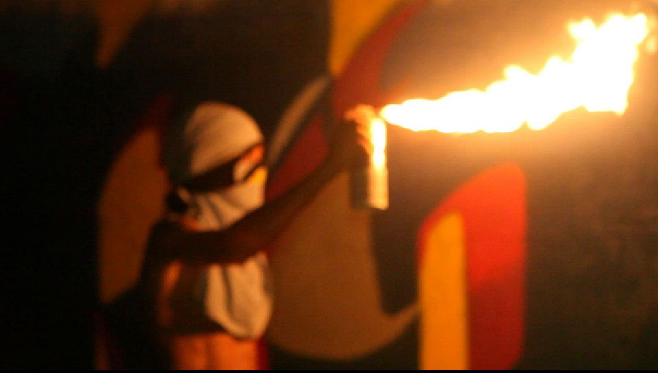 Graffiti Artwork in Feodosiya - Photo by AroX (2013)