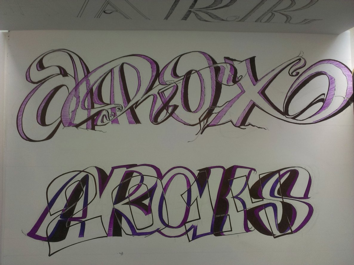 Graffiti Sketch - Photo by AroX