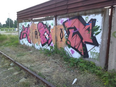 Graffiti Wall - Photo by AroX - KAROT, /, ITU