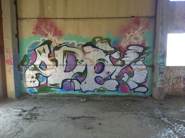 Graffiti Wall - Photo by AroX - ADER/AROX