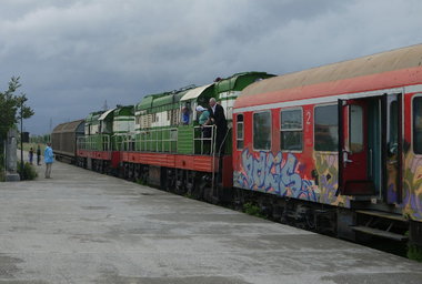 Graffiti Train - Photo by Arschloch - polis