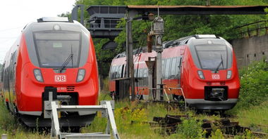 Graffiti Artwork - Photo by Arschloch - TRAINS