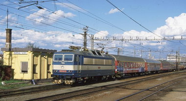 Graffiti Train - Photo by Arschloch