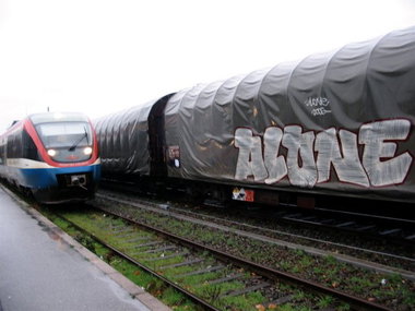 Graffiti Train - Photo by Arschloch - ALONE