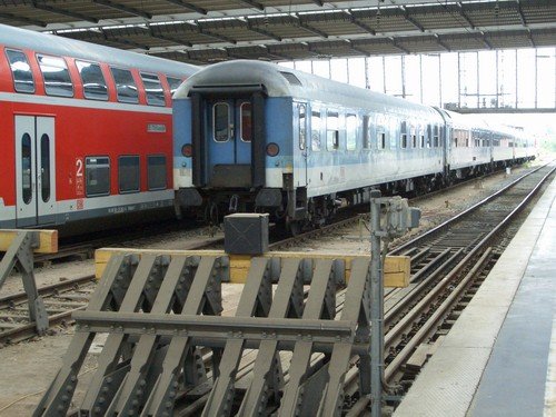 Graffiti Artwork - Photo by Arschloch - DB