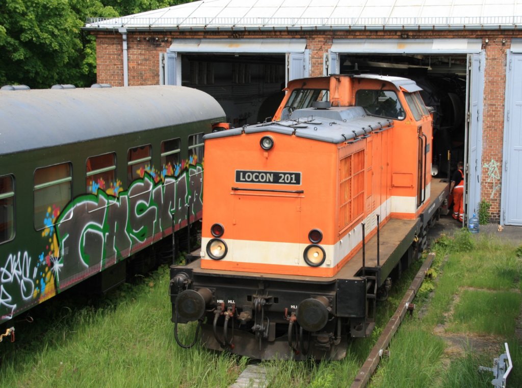 Graffiti Train - Photo by Arschloch - grs, kar