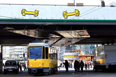 Graffiti Street Art in Berlin - Photo by Arschloch - kripoe