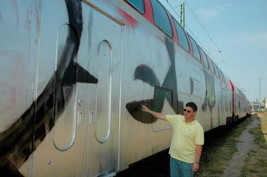 Graffiti Train - Photo by Arschloch - WC-?