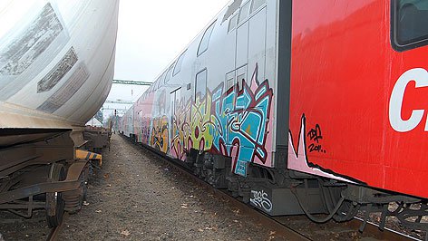Graffiti Train - Photo by Arschloch