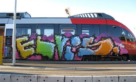 Graffiti Train - Photo by Arschloch - elvis