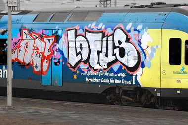 Graffiti Train - Photo by Arschloch - az, lotus