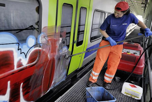 Graffiti Train in Sachseln - Photo by Arschloch - buff