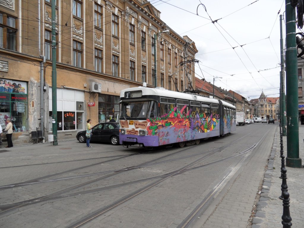 Graffiti Train - Photo by Arschloch - HÄMMER