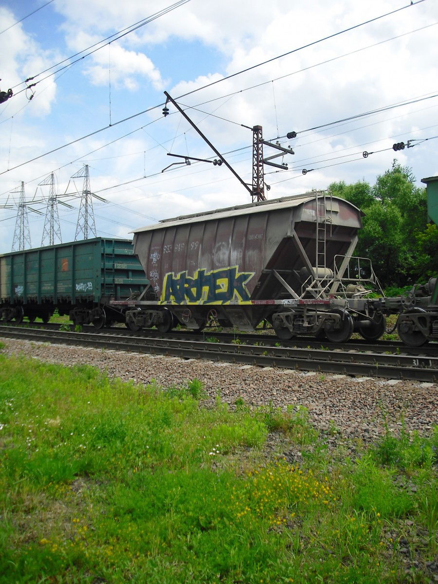 Graffiti Train - Photo by Artek - Artek