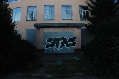 Graffiti Bombing - Photo by Artek