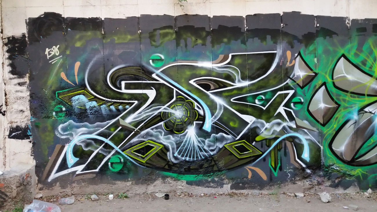 Graffiti Wall - Photo by AshkarGraffiti - irangraffiti, tehran, persianletters (2017)