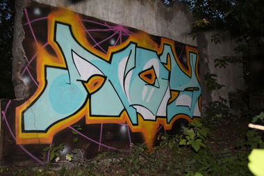 Graffiti Wall - Photo by Asmek (2015)