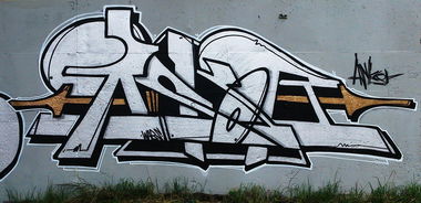 Graffiti Bombing - Photo by Asqor - Askor, wabs