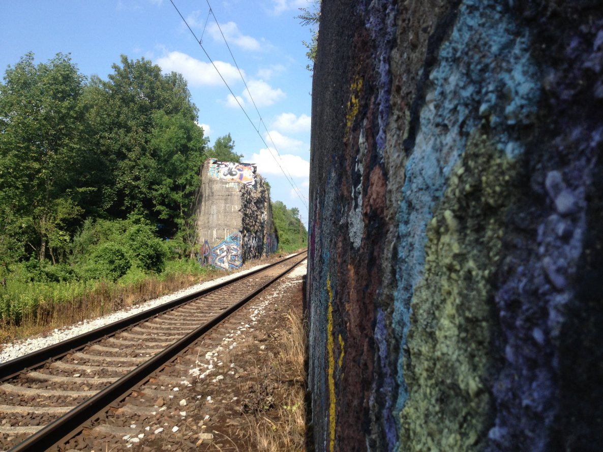 Graffiti Wall - Photo by AugustUndTiner