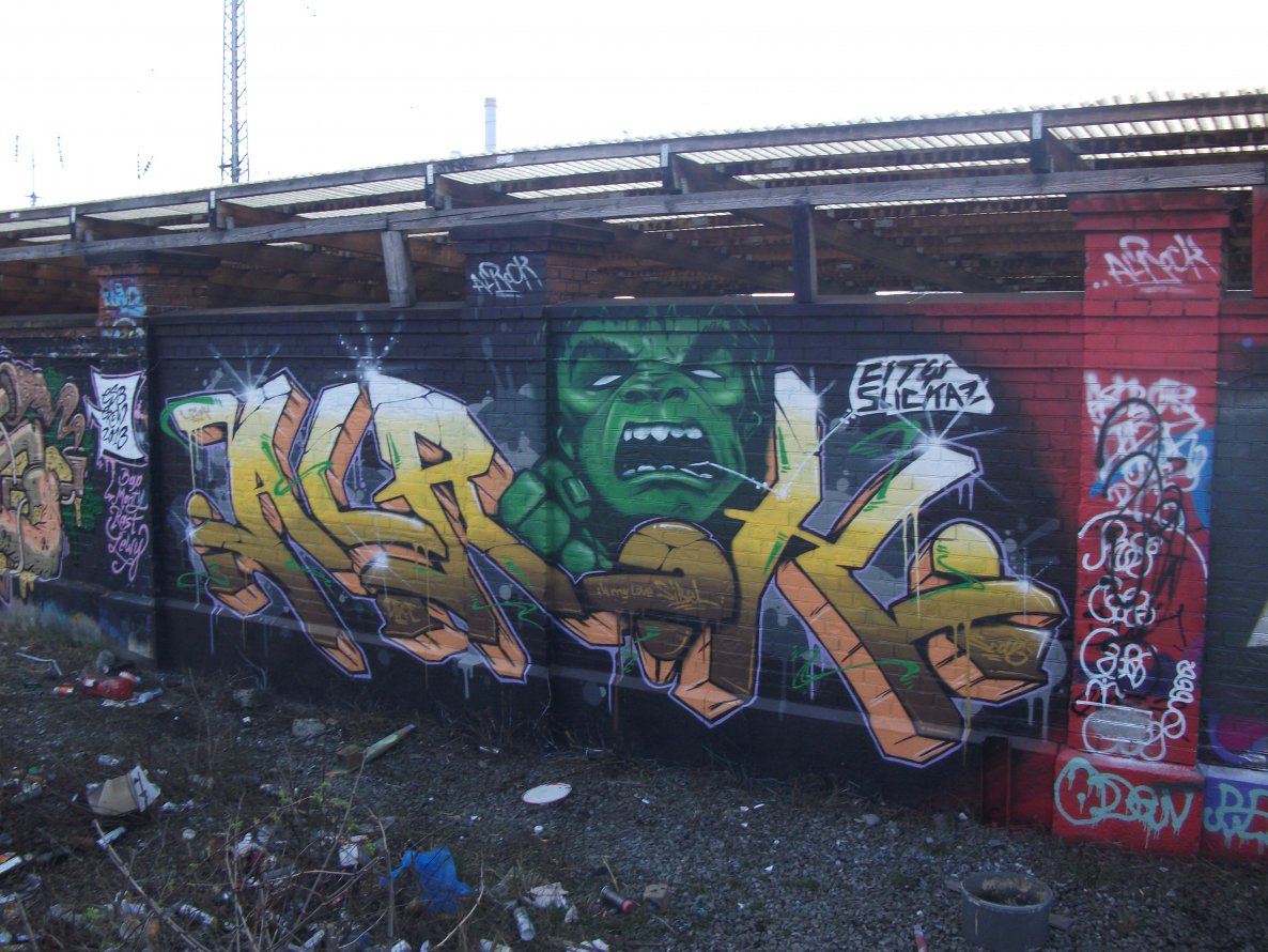 Graffiti Wall - Photo by AugustUndTiner