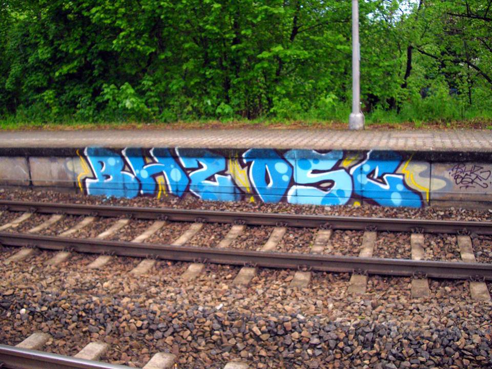 Graffiti Bombing - Photo by AugustUndTiner