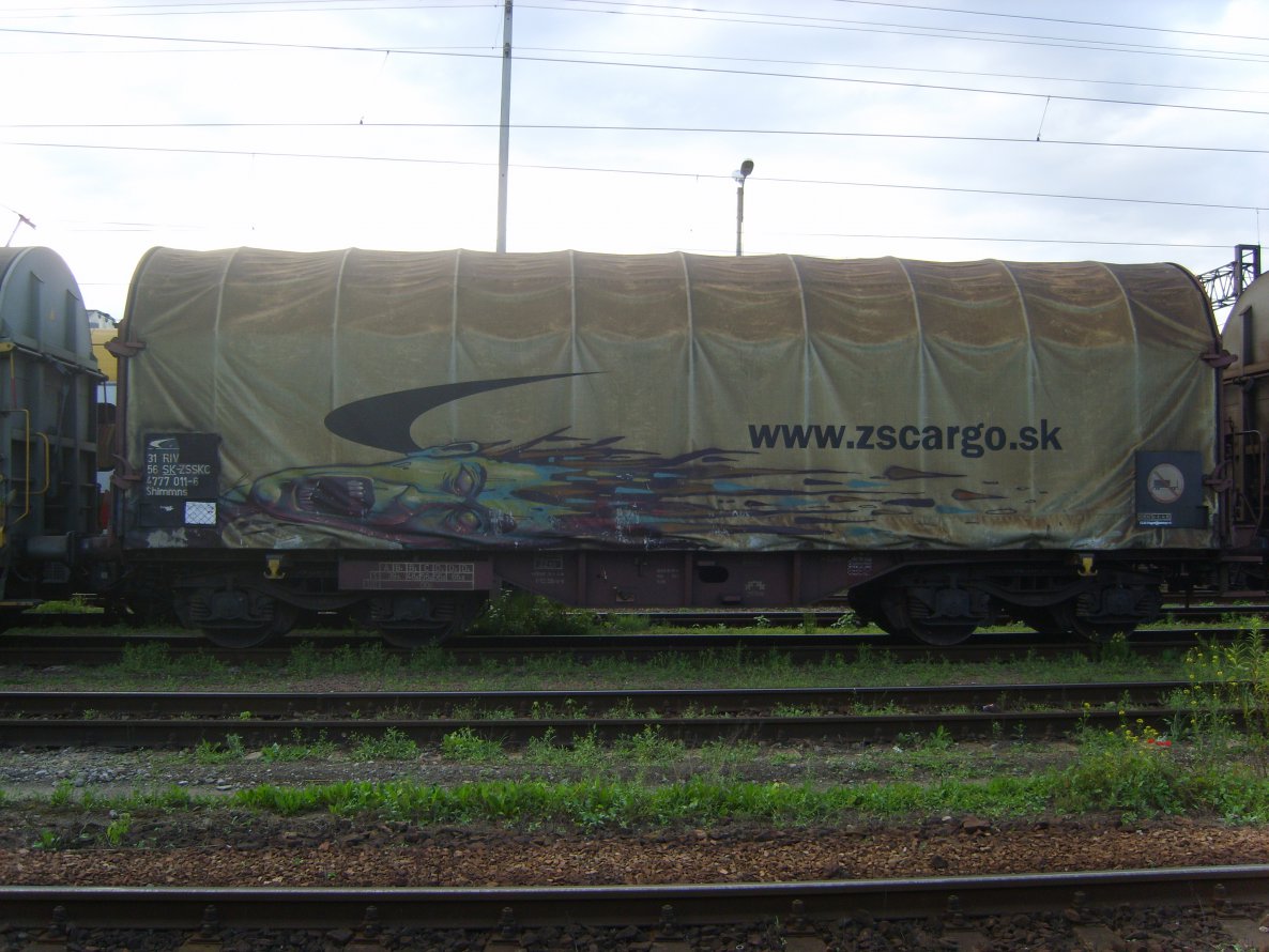 Graffiti Train in Tarnow - Photo by Aver - freight, train
