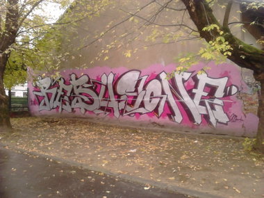 Graffiti Wall - Photo by Aver