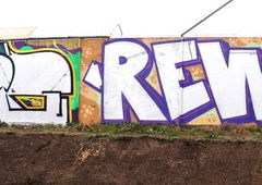 Graffiti Wall - Photo by Aver - NIOBE, REWOE