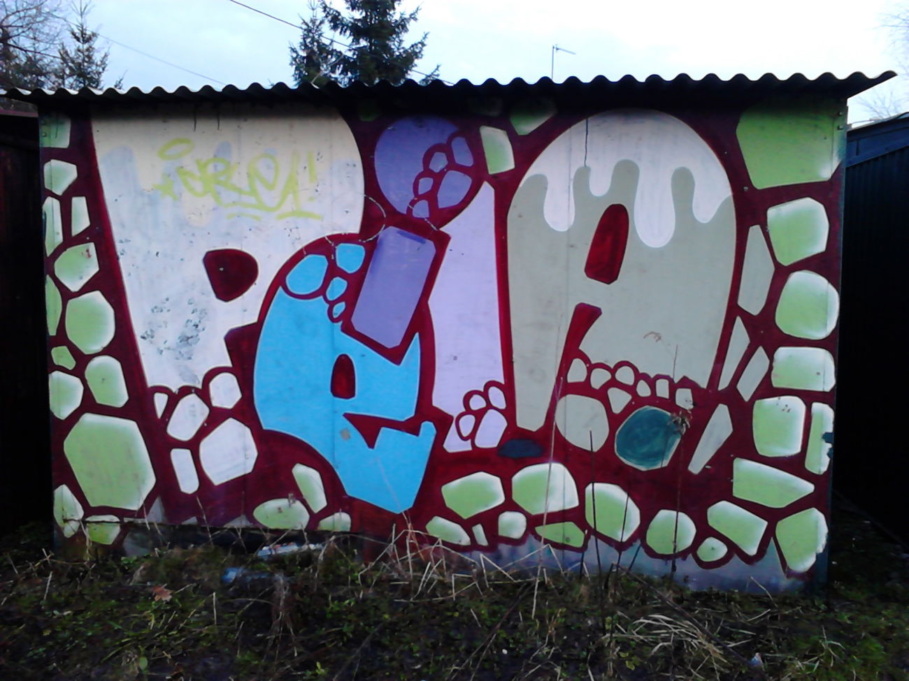 Graffiti Wall - Photo by Aver - PIELA