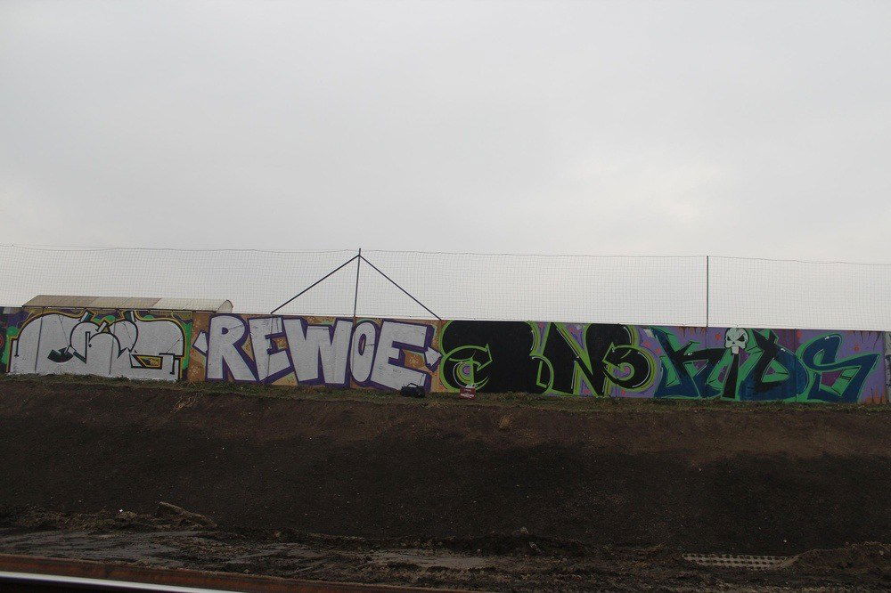 Graffiti Wall - Photo by Aver