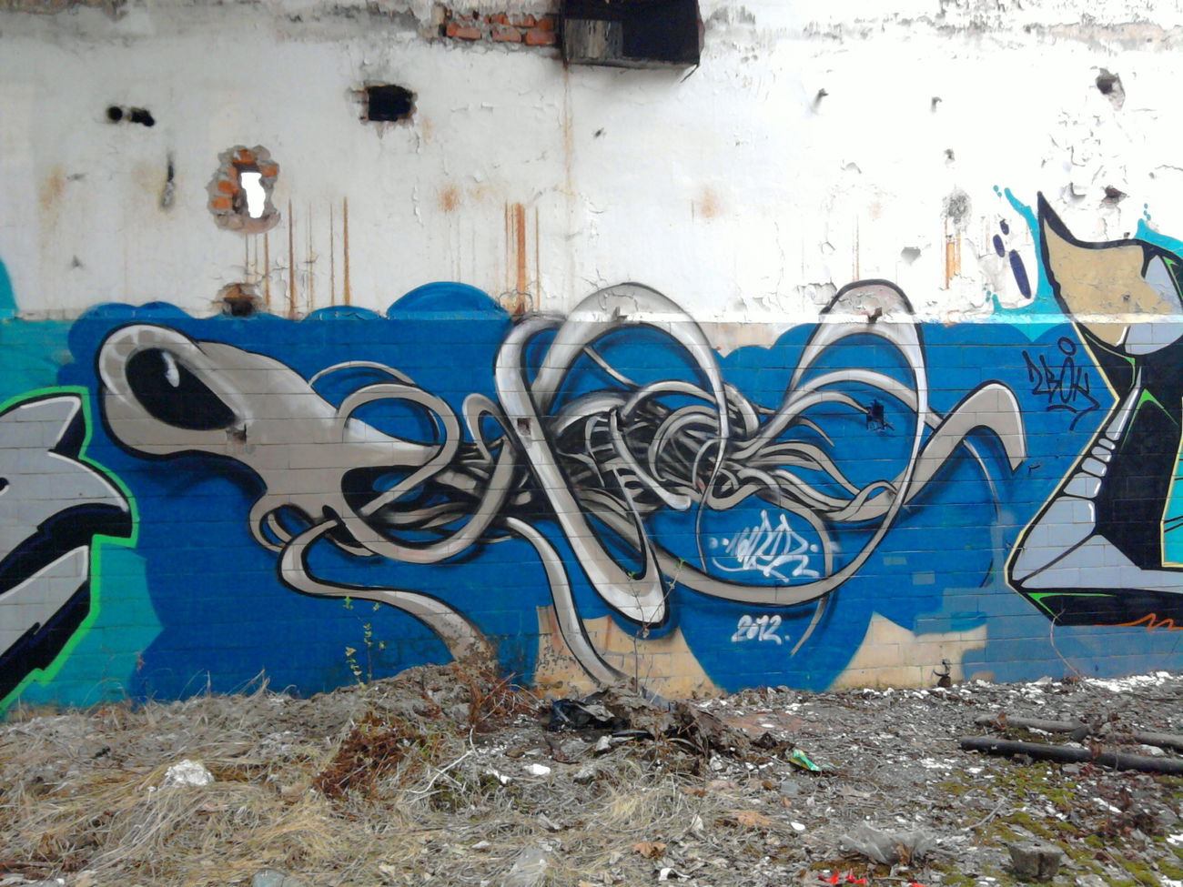 Graffiti Wall - Photo by Aver - MOLDER