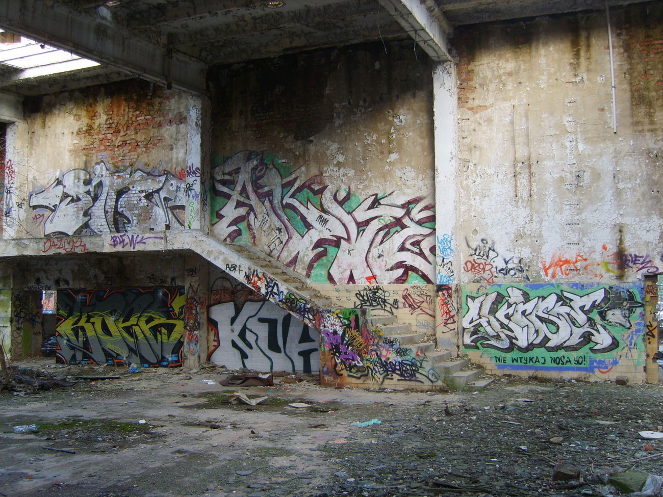 Graffiti Wall - Photo by Aver