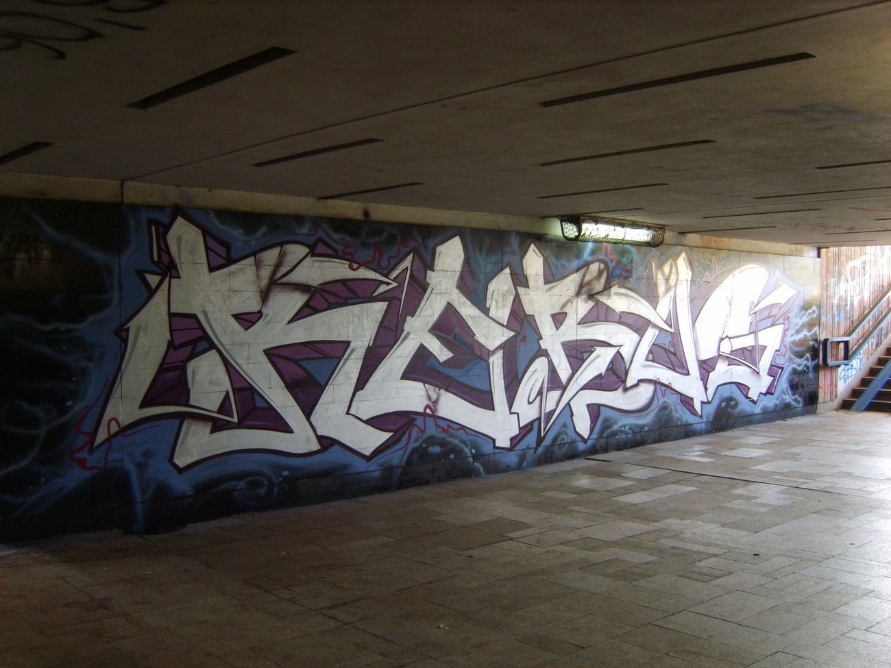 Graffiti Wall - Photo by Aver - REBUS